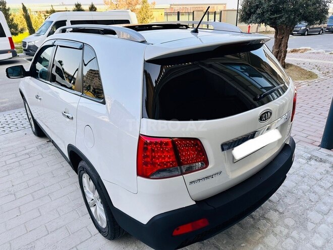 Kia Sorento-10