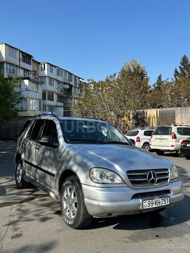 Mercedes ML 320 4MATIC 2000, 211,486 km - 3.2 l - Bakı