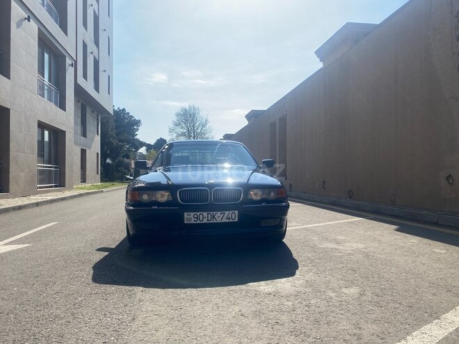 BMW 740 2000, 460,000 km - 4.4 l - Bakı
