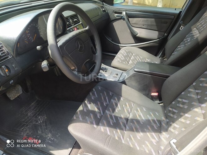 Mercedes C 180 1998, 266,000 km - 1.8 l - Gəncə