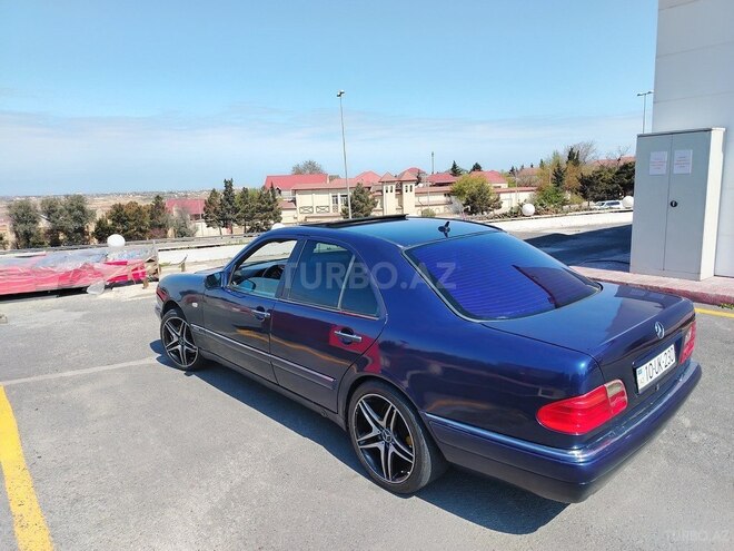 Mercedes E 230 1995, 692,319 km - 2.3 l - Bakı