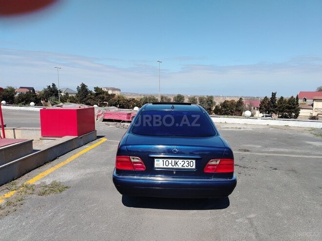 Mercedes E 230 1995, 692,319 km - 2.3 l - Bakı