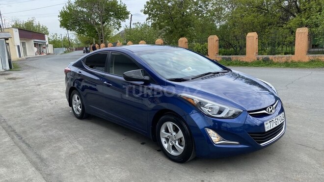 Hyundai Elantra 2015, 76,743 km - 1.8 л - Zaqatala