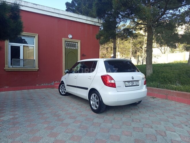 Skoda Fabia 2008, 249,000 km - 1.4 l - Bakı