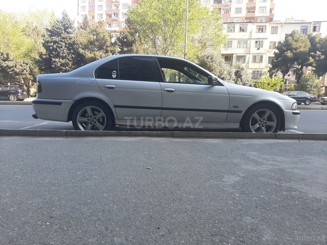 BMW 528 1999, 238,500 km - 2.8 l - Bakı