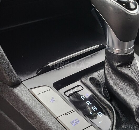 Hyundai Elantra 2017, 118,000 km - 1.4 л - Bakı