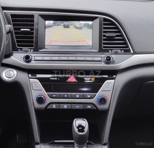 Hyundai Elantra 2017, 118,000 km - 1.4 л - Bakı