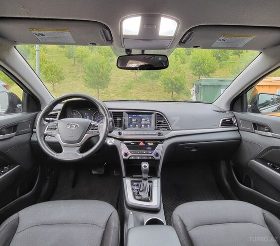 Hyundai Elantra 2017, 118,000 km - 1.4 л - Bakı