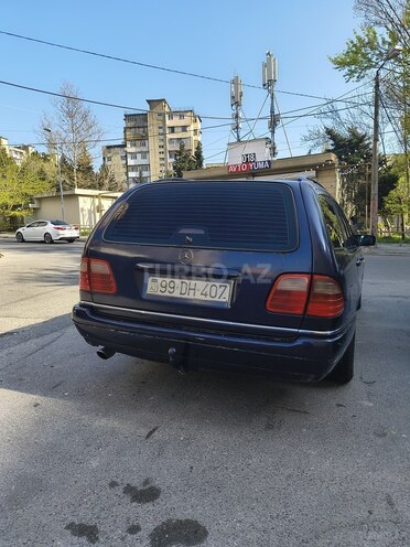 Mercedes E 200 1995, 450,000 km - 2.0 l - Bakı