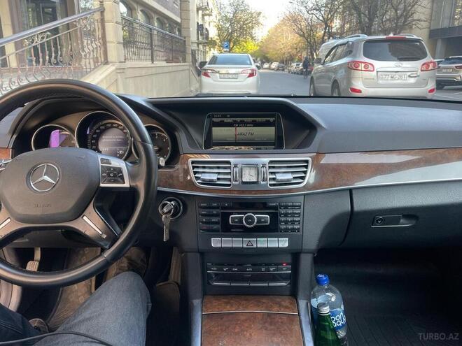 Mercedes E 200 d 2014, 243,000 km - 2.2 л - Bakı