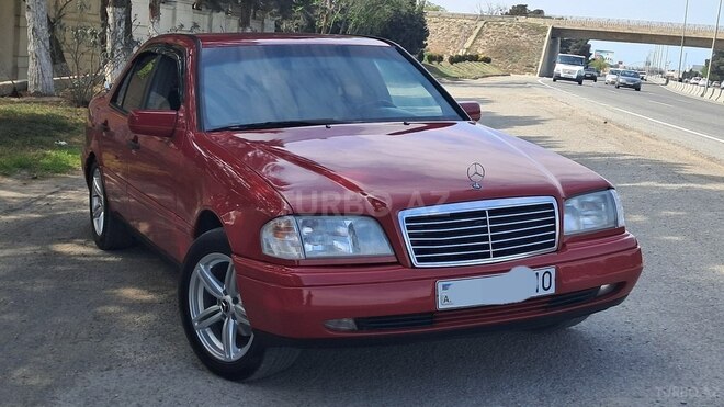 Mercedes C 180 1994, 260,000 km - 1.8 l - Bakı