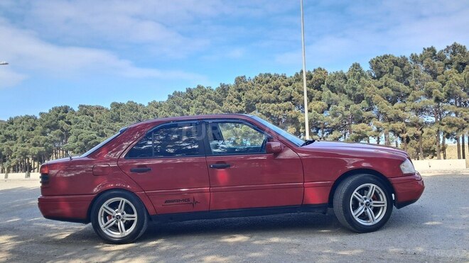 Mercedes C 180 1994, 260,000 km - 1.8 l - Bakı
