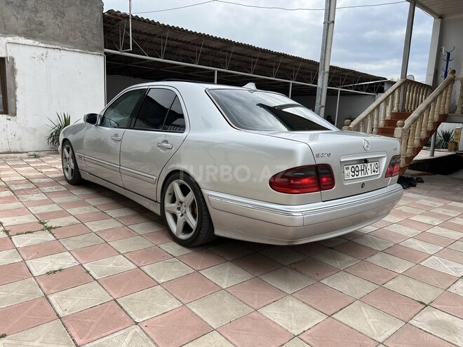 Mercedes E 270 1999, 476,415 km - 2.7 л - Qazax