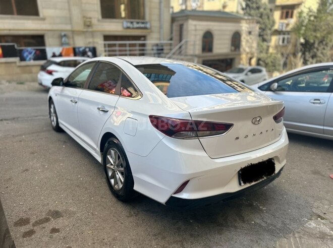 Hyundai Sonata 2018, 130,000 km - 2.0 л - Bakı