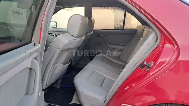 Mercedes C 180 1994, 260,000 km - 1.8 l - Bakı