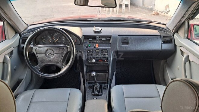 Mercedes C 180 1994, 260,000 km - 1.8 l - Bakı