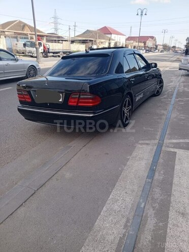 Mercedes E 240 2001, 360,001 km - 2.4 l - Bakı