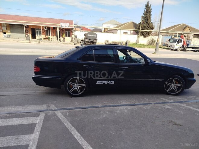 Mercedes E 240 2001, 360,001 km - 2.4 l - Bakı