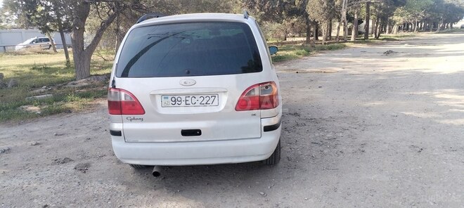 Ford Galaxy 2001, 327,000 km - 2.0 l - Sumqayıt