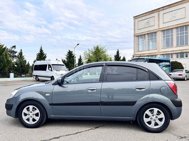 Kia Rio 2006, 209,000 km - 1.4 l - Tovuz