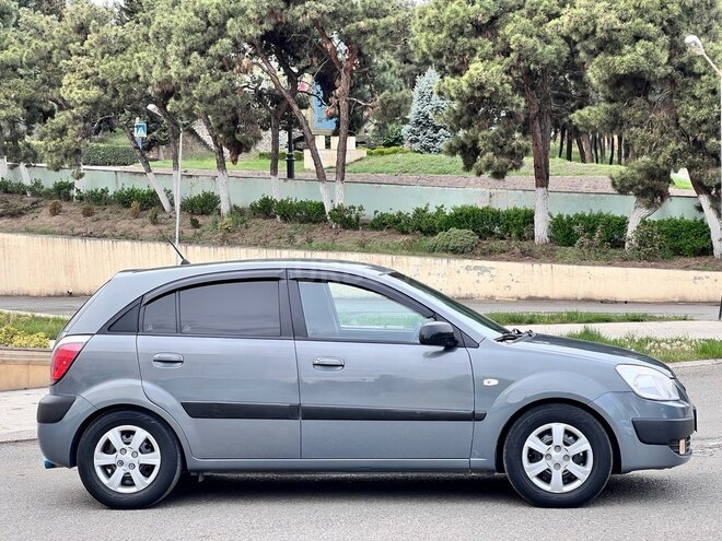 Kia Rio 2006, 209,000 km - 1.4 l - Tovuz