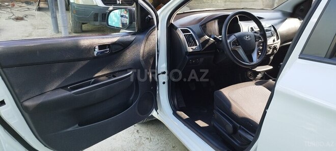 Hyundai i20 2014, 190,000 km - 1.3 l - Bakı