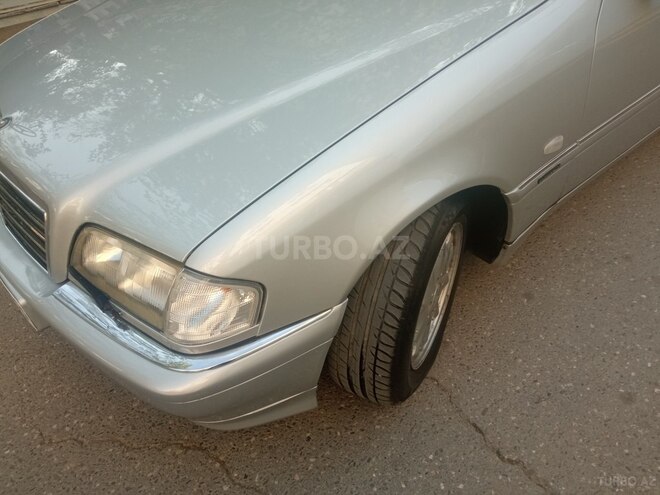 Mercedes C 240 1998, 409,000 km - 2.4 l - Xırdalan