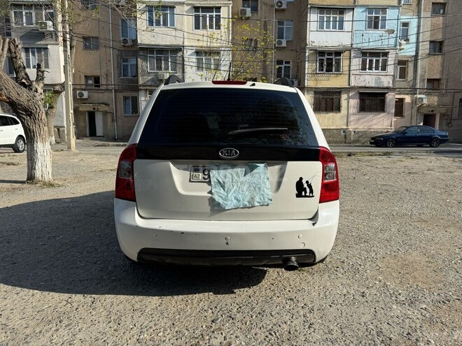 Kia Carens 2011, 280,000 km - 2.0 l - Bakı