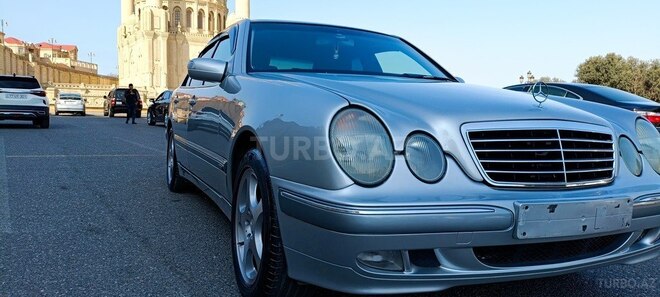 Mercedes E 270 2000, 347,000 km - 2.7 l - Bakı
