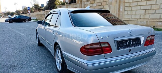 Mercedes E 270 2000, 347,000 km - 2.7 l - Bakı