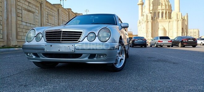 Mercedes E 270 2000, 347,000 km - 2.7 l - Bakı