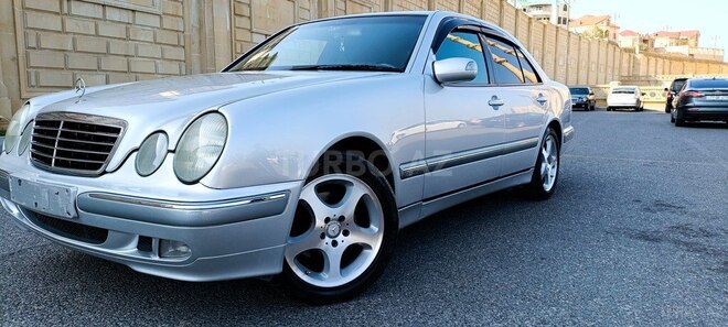 Mercedes E 270 2000, 347,000 km - 2.7 l - Bakı