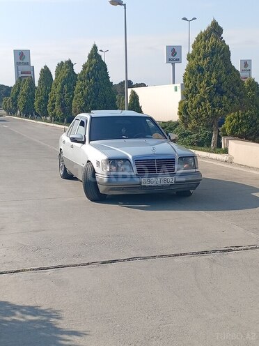 Mercedes E 300 d 1993, 300,000 km - 3.0 l - Qazax