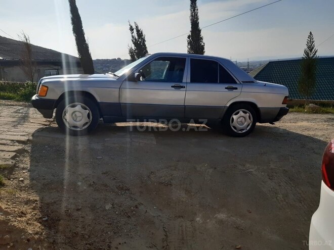 Mercedes 190 1991, 456,378 km - 2.0 л - Bakı