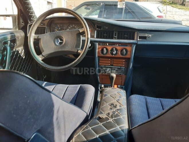 Mercedes 190 1991, 456,378 km - 2.0 л - Bakı