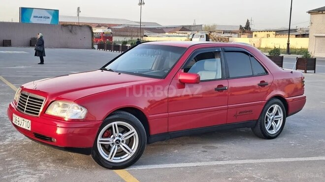 Mercedes C 180 1994, 260,000 km - 1.8 l - Bakı