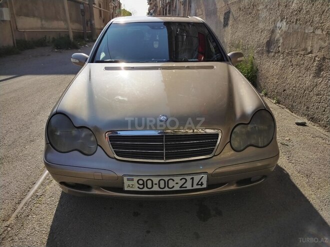 Mercedes C 200 2000, 418,000 km - 2.0 l - Bakı