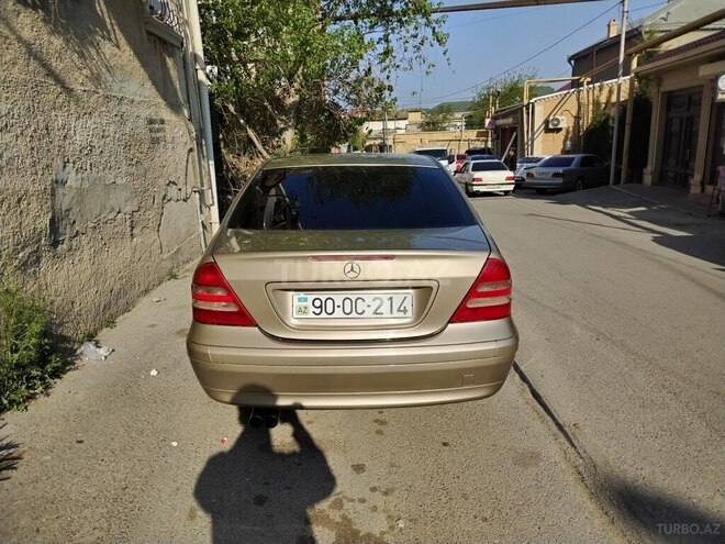 Mercedes C 200 2000, 418,000 km - 2.0 l - Bakı