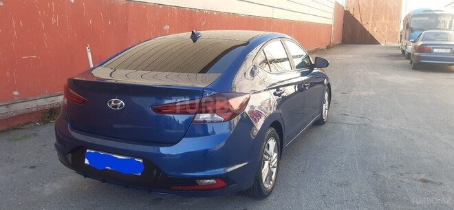 Hyundai Elantra 2018, 78,900 km - 2.0 л - Bakı
