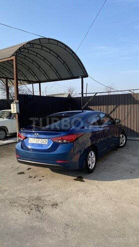 Hyundai Elantra 2015, 76,743 km - 1.8 л - Zaqatala
