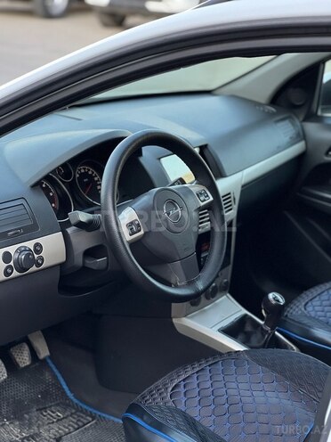 Opel Astra 2007, 299,000 km - 1.3 l - Bakı
