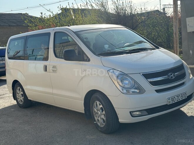 Hyundai H-1 2010, 312,000 km - 2.5 л - Bakı