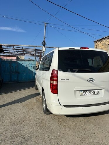 Hyundai H-1 2010, 312,000 km - 2.5 л - Bakı