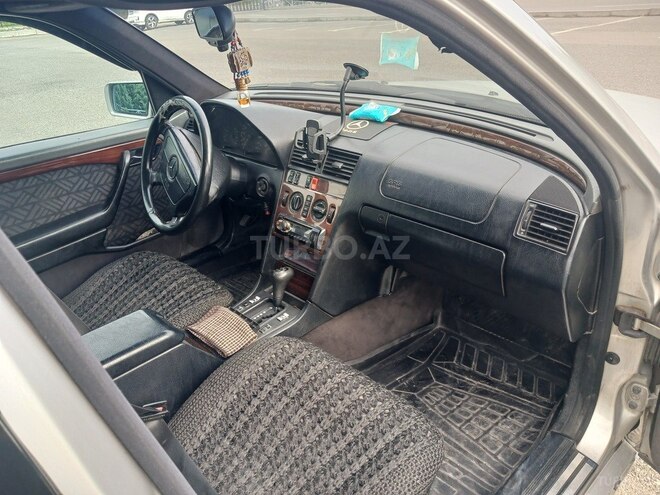 Mercedes C 250 d 1995, 350,000 km - 2.5 l - Şəki