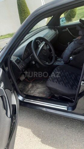 Mercedes C 180 1997, 230,000 km - 1.8 l - Tovuz