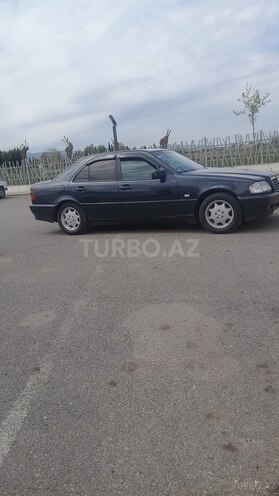 Mercedes C 180 1997, 230,000 km - 1.8 l - Tovuz