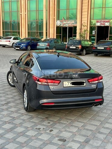 Kia K5 2016, 183,000 km - 1.7 l - Şirvan