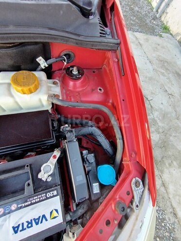 Chevrolet Aveo-12