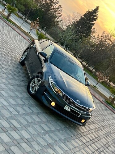 Kia K5 2016, 183,000 km - 1.7 l - Şirvan