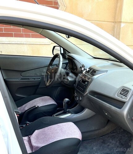 Chevrolet Cobalt-4
